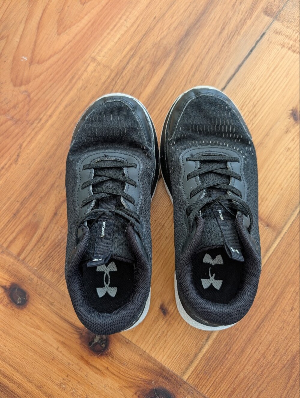Under Armour Kids Black and White Lightweight Sneakers